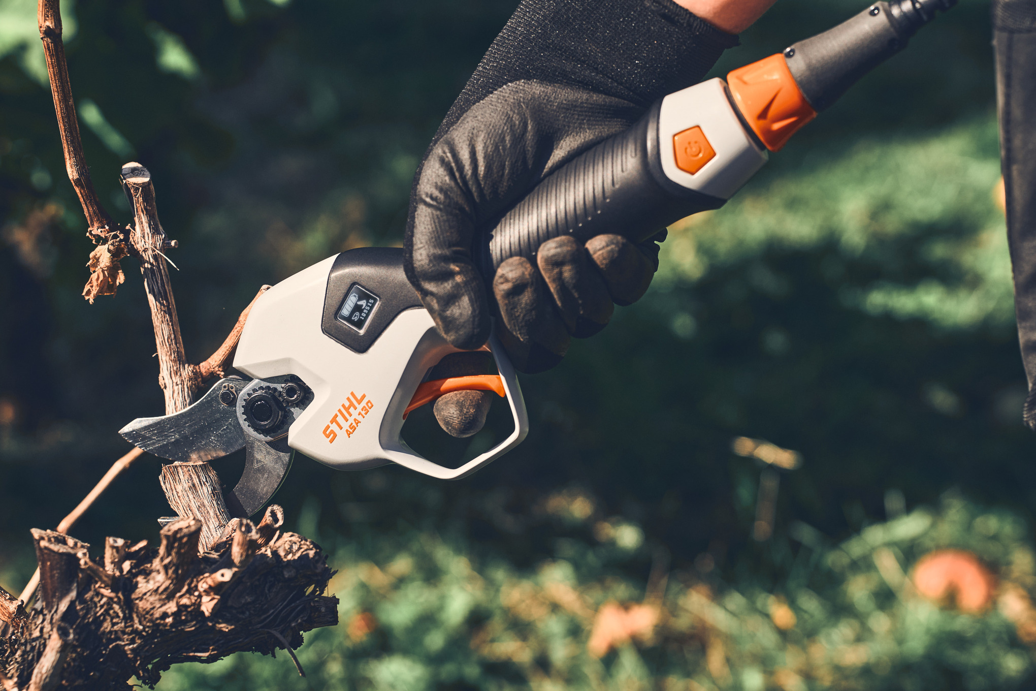 Sécateur à batterie ASA 130 sans batterie ni chargeur